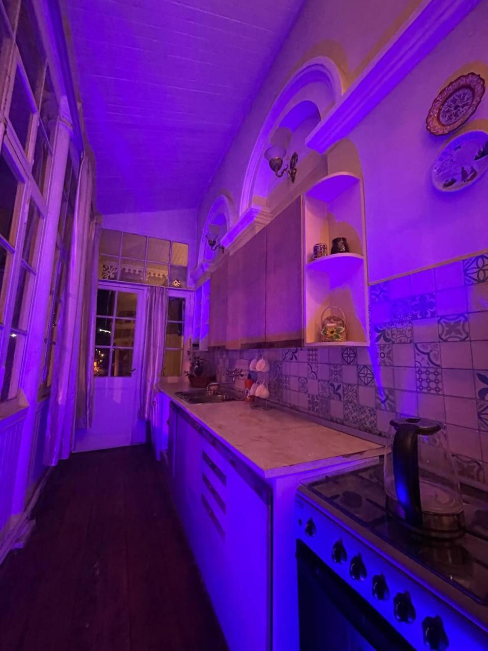 Hotel Wine O'Clock Tbilisi Zewnętrze zdjęcie